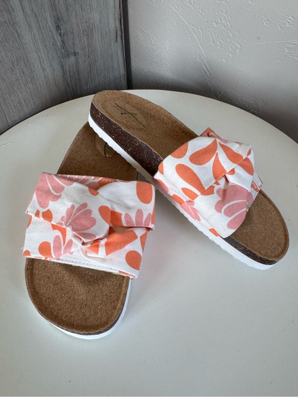 Floral Knot Slide Sandals in Coral and Pink